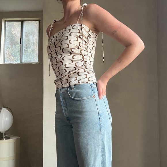 Reformation Silk Wavy Top - Picture 2 of 4